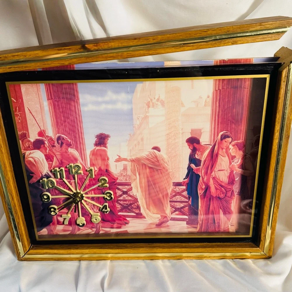 Vintage Wall clock - Jesus Framed Wall Clock Slide out trim for glass cleaning!
